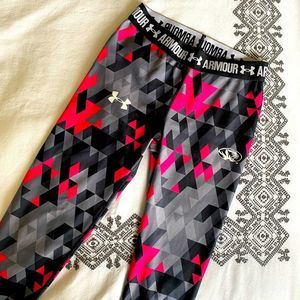 UNDER ARMOUR LEGGINGS